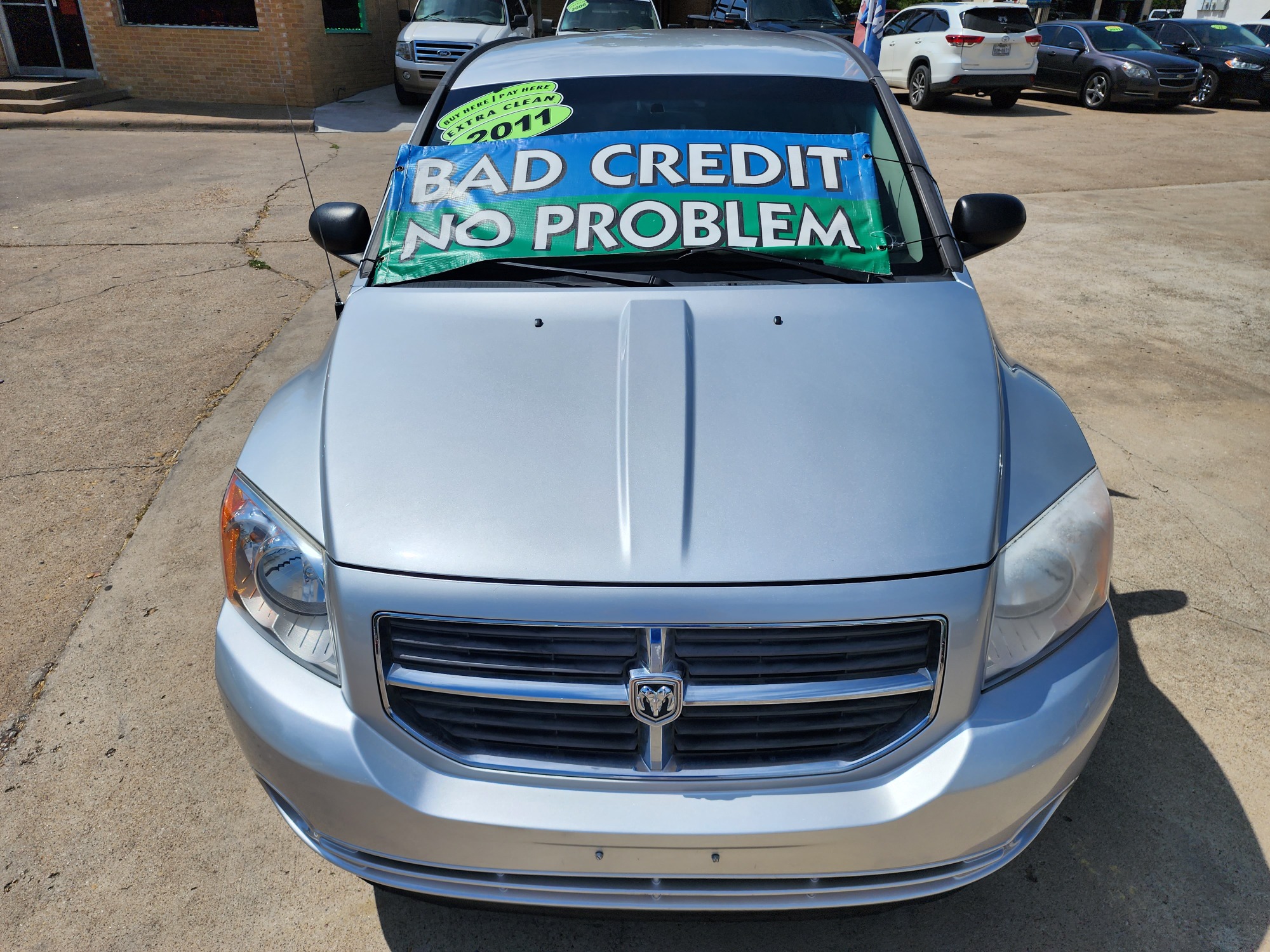 2011 SILVER Dodge Caliber MAINSTREET (1B3CB3HA4BD) , AUTO transmission, located at 2660 S.Garland Avenue, Garland, TX, 75041, (469) 298-3118, 32.885551, -96.655602 - Welcome to DallasAutos4Less, one of the Premier BUY HERE PAY HERE Dealers in the North Dallas Area. We specialize in financing to people with NO CREDIT or BAD CREDIT. We need proof of income, proof of residence, and a ID. Come buy your new car from us today!! This is a very well cared for 2011 DO - Photo #8